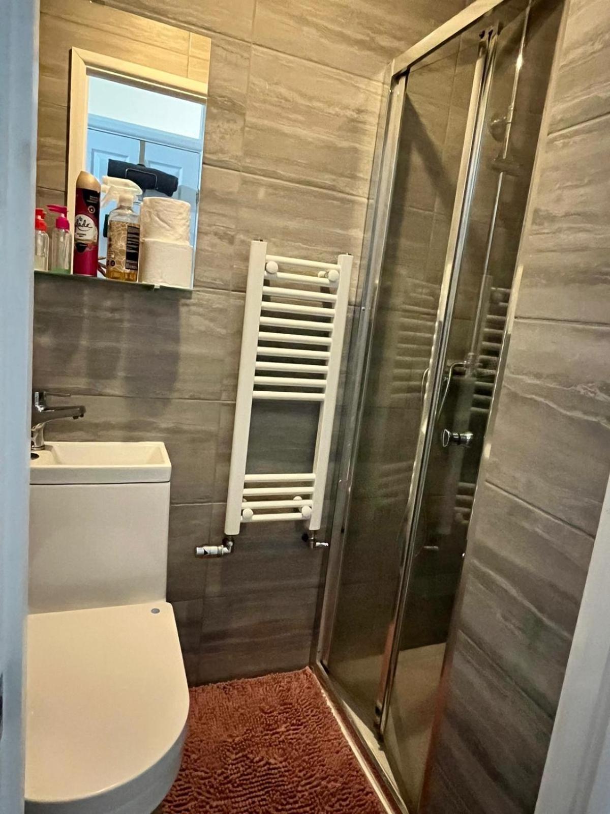 Home Away Londyn Zewnętrze zdjęcie